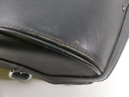 2007 Honda VTX1800 T1 Right Saddlebag Saddle Bag 08L56-MCV-100E 08L56-MCV-10041 {{ shop.shopifyCountryName }} - Mototech271