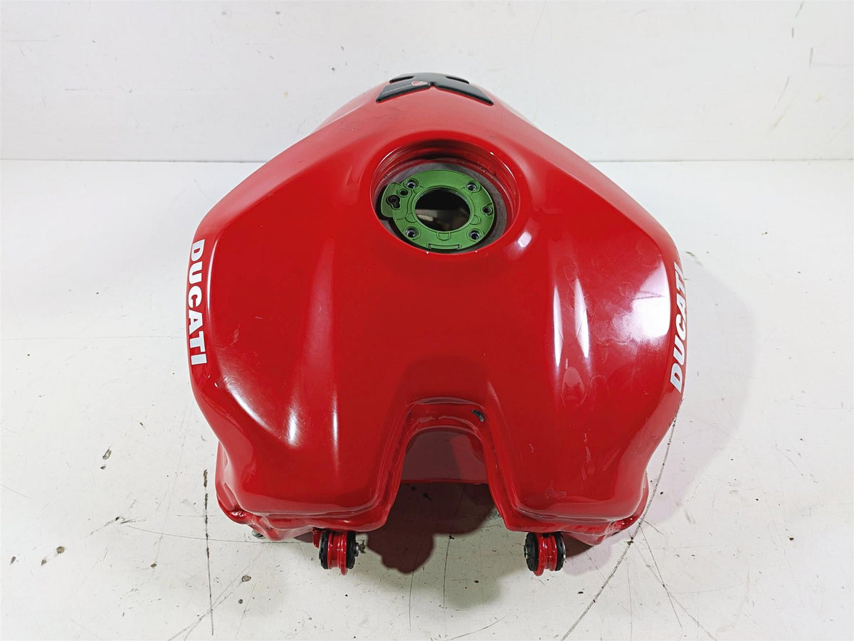 2015 Ducati Panigale 1299 S Red Fuel Gas Petrol Tank READ 58611923AA {{ shop.shopifyCountryName }} - Mototech271