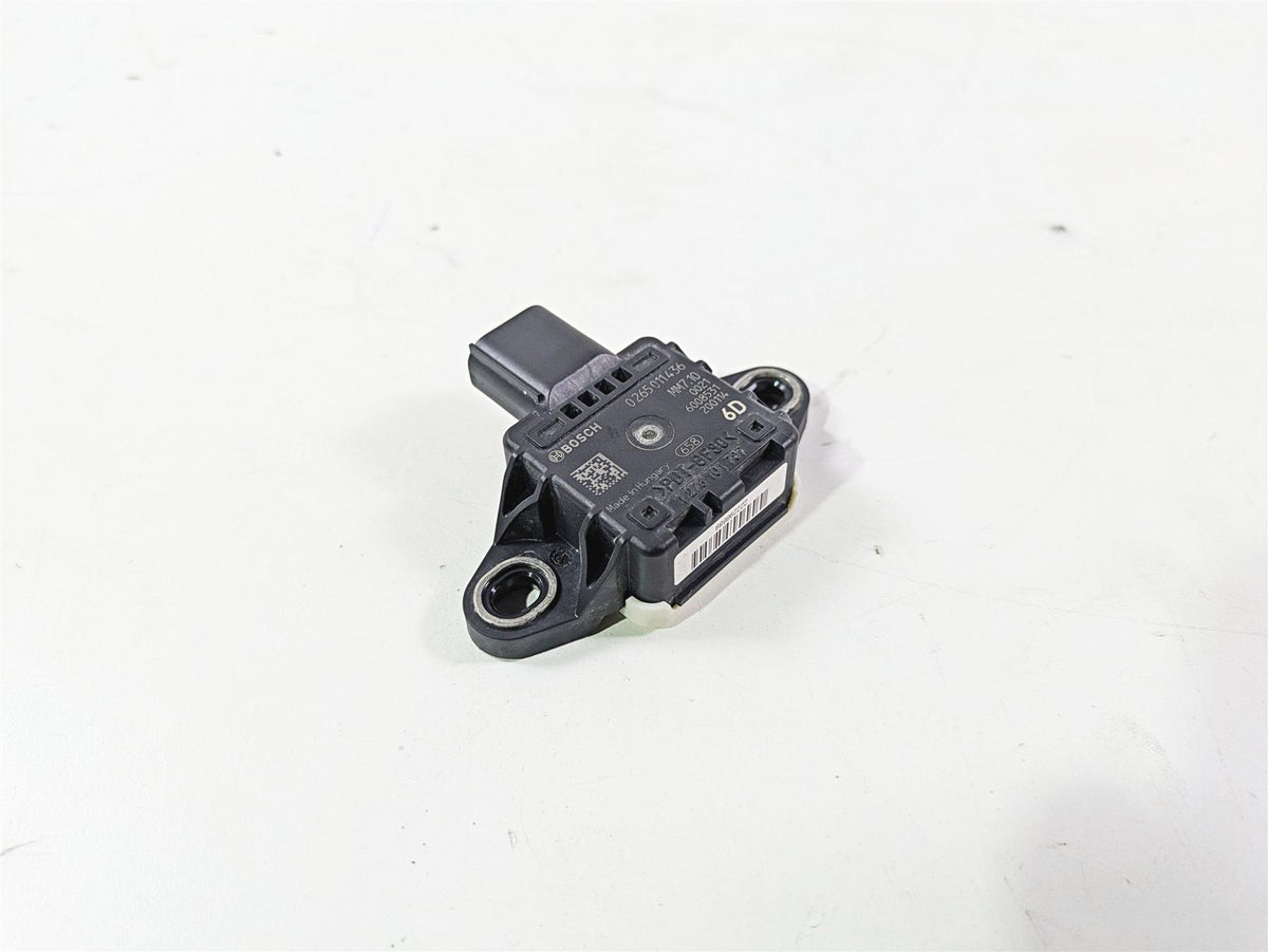 2020 Suzuki V-Strom 1050 XT Bosch Fall Tip Over Lean Angle Sensor 55750-06L00 {{ shop.shopifyCountryName }} - Mototech271