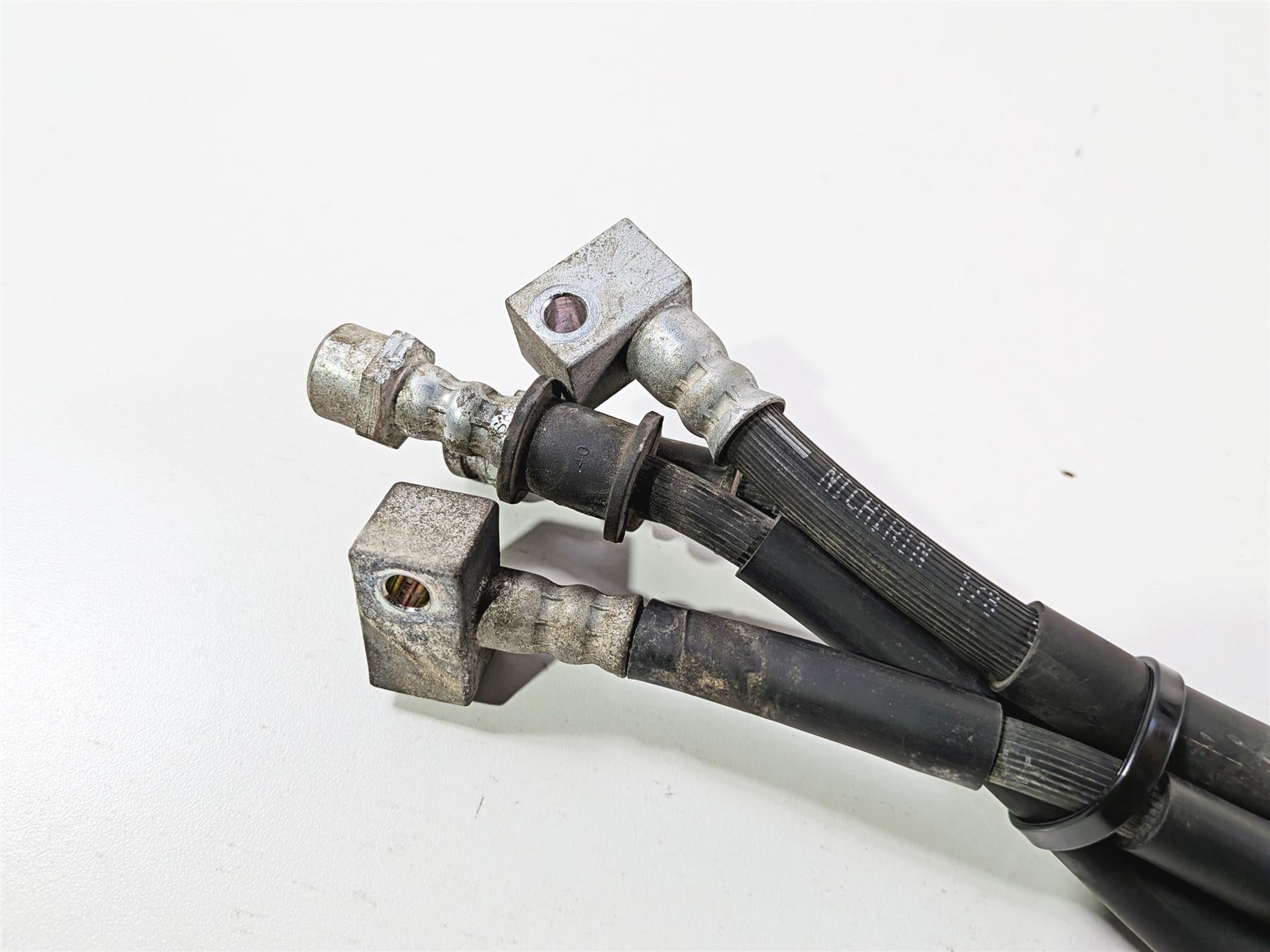 2012 Yamaha XT1200 Super Tenere Rear Abs Brake Line Set 23P-2581K-00-00 {{ shop.shopifyCountryName }} - Mototech271