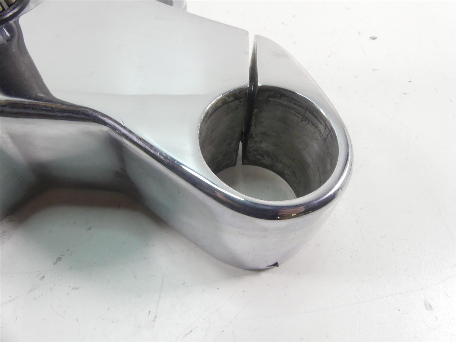 2007 Victory Vegas Jackpot Lower Triple Tree Steering Clamp 43mm 1822857 1823532 {{ shop.shopifyCountryName }} - Mototech271