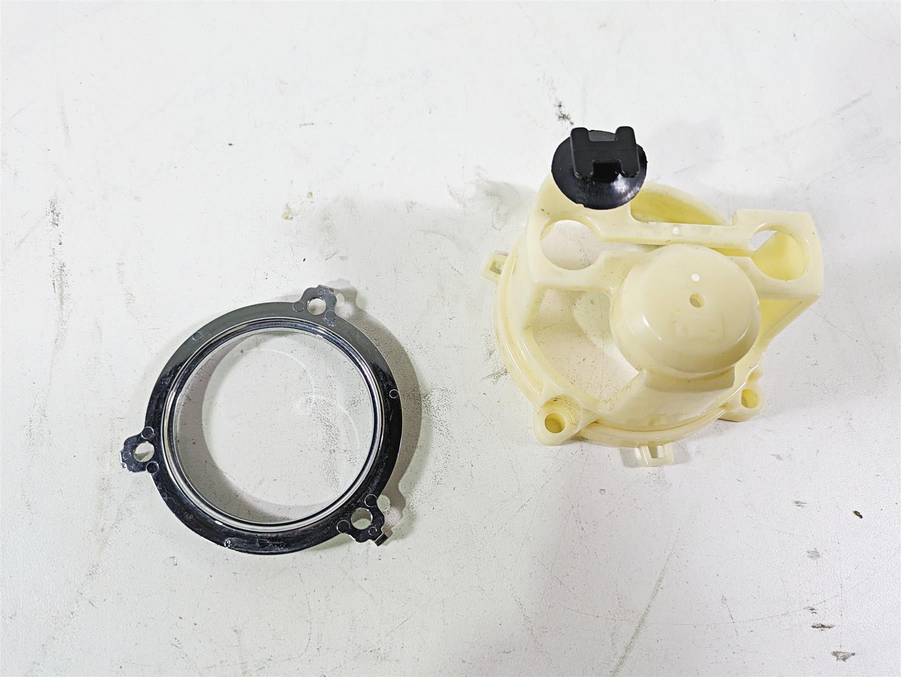 2020 Harley Touring FLHT Electra Glide Voltage Volt Meter Gauge 70900165 {{ shop.shopifyCountryName }} - Mototech271