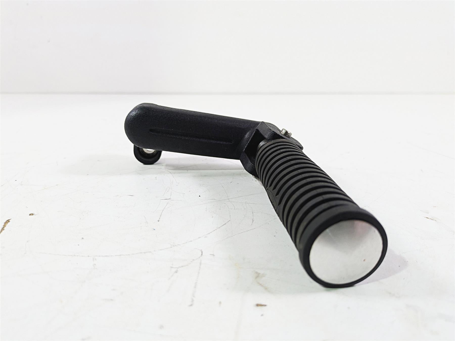2019 Indian Chieftain Limited Right Rear Passenger Foot Peg Rest 5140870 {{ shop.shopifyCountryName }} - Mototech271