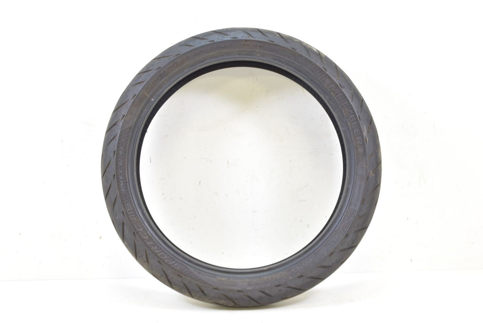 Used Front Tire Metzeler Sportec M5 Interact 110/70-17 DOT1817 2409800 {{ shop.shopifyCountryName }} - Mototech271