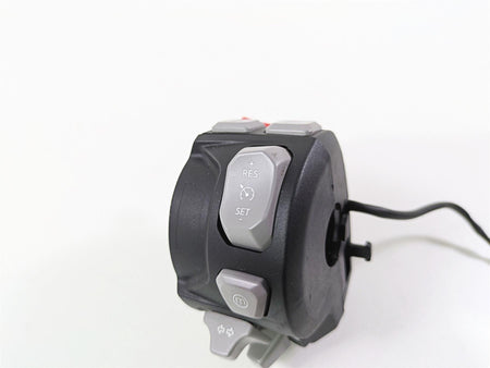 2024 Triumph Tiger 900 GT Left Hand Turn Signal Control Switch T2044782 {{ shop.shopifyCountryName }} - Mototech271