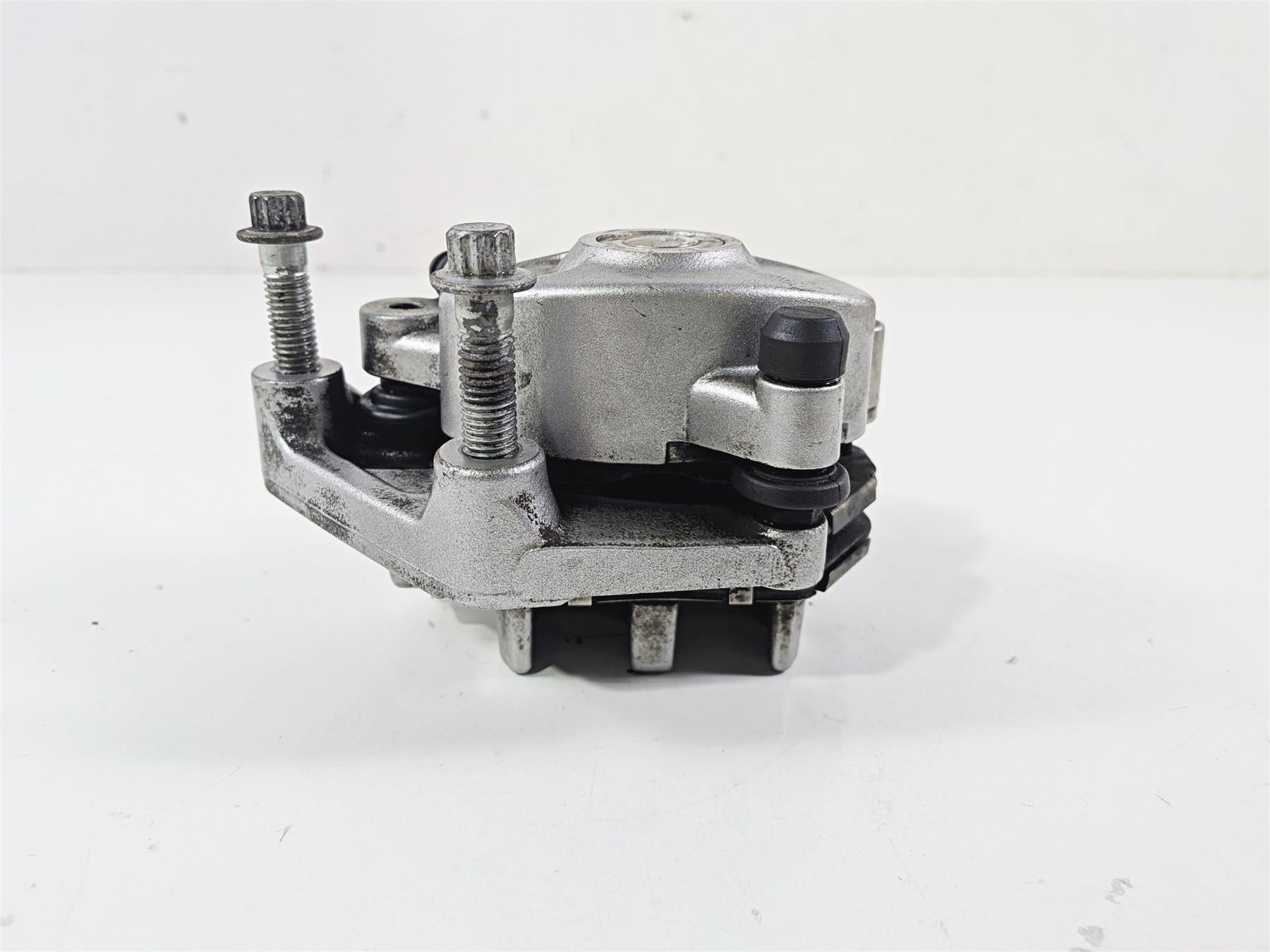 2006 Harley Sportster XL1200 C Front Brake Caliper 44121-04A {{ shop.shopifyCountryName }} - Mototech271