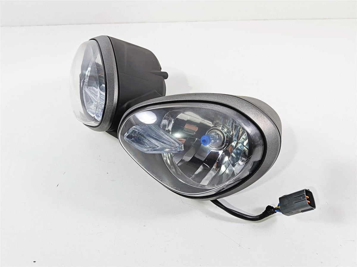 2019 Triumph Speed Triple RS 1050 Headlights Head Light Lamp -Scratch T2701345 {{ shop.shopifyCountryName }} - Mototech271