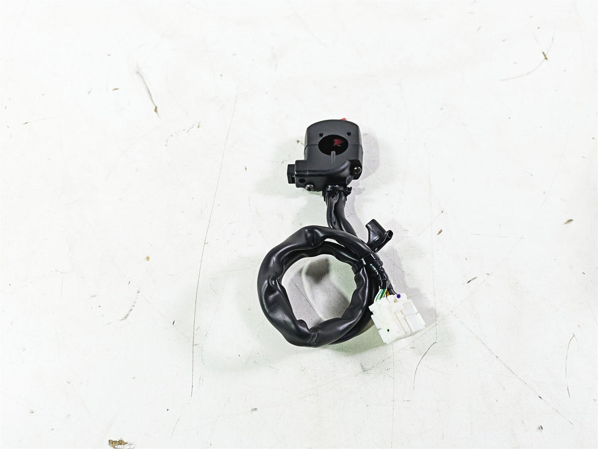 2008 Honda CBR1000RR SC59 Right Hand Start Stop Control Switch 35130-MFL-000 {{ shop.shopifyCountryName }} - Mototech271