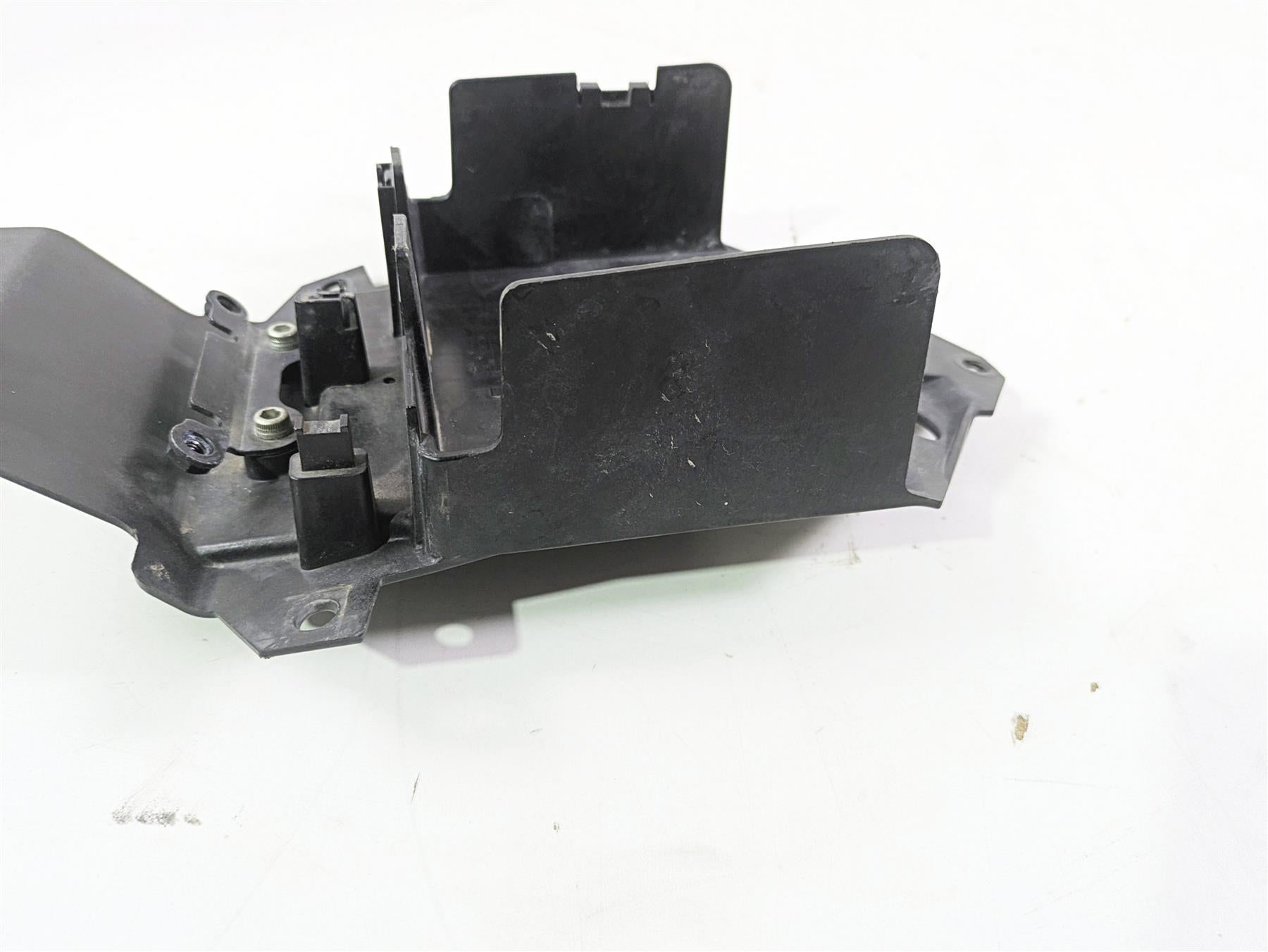 2012 Ducati Streetfighter 848 Electrical Carrier Stay Mount Set 82919853A {{ shop.shopifyCountryName }} - Mototech271