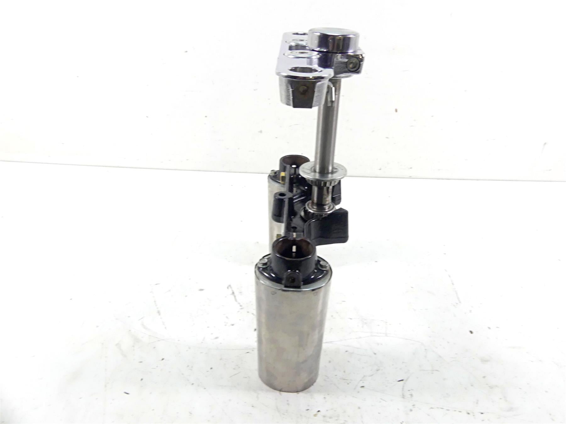 2011 Harley Softail FLSTF Fat Boy Upper Lower 41mm Triple Tree Set 45605-00A {{ shop.shopifyCountryName }} - Mototech271