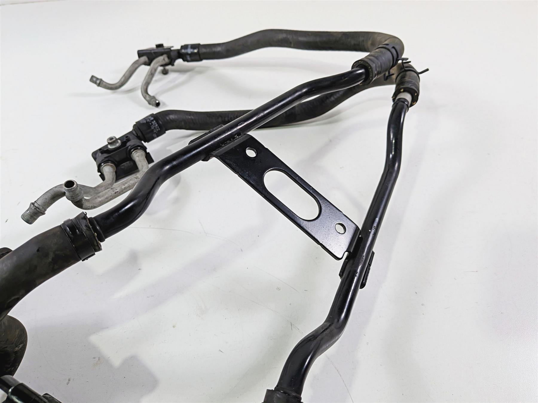 2014 Harley Touring FLHTK Electra Glide Water Pump + Mount & Lines 26800107-Mototech271