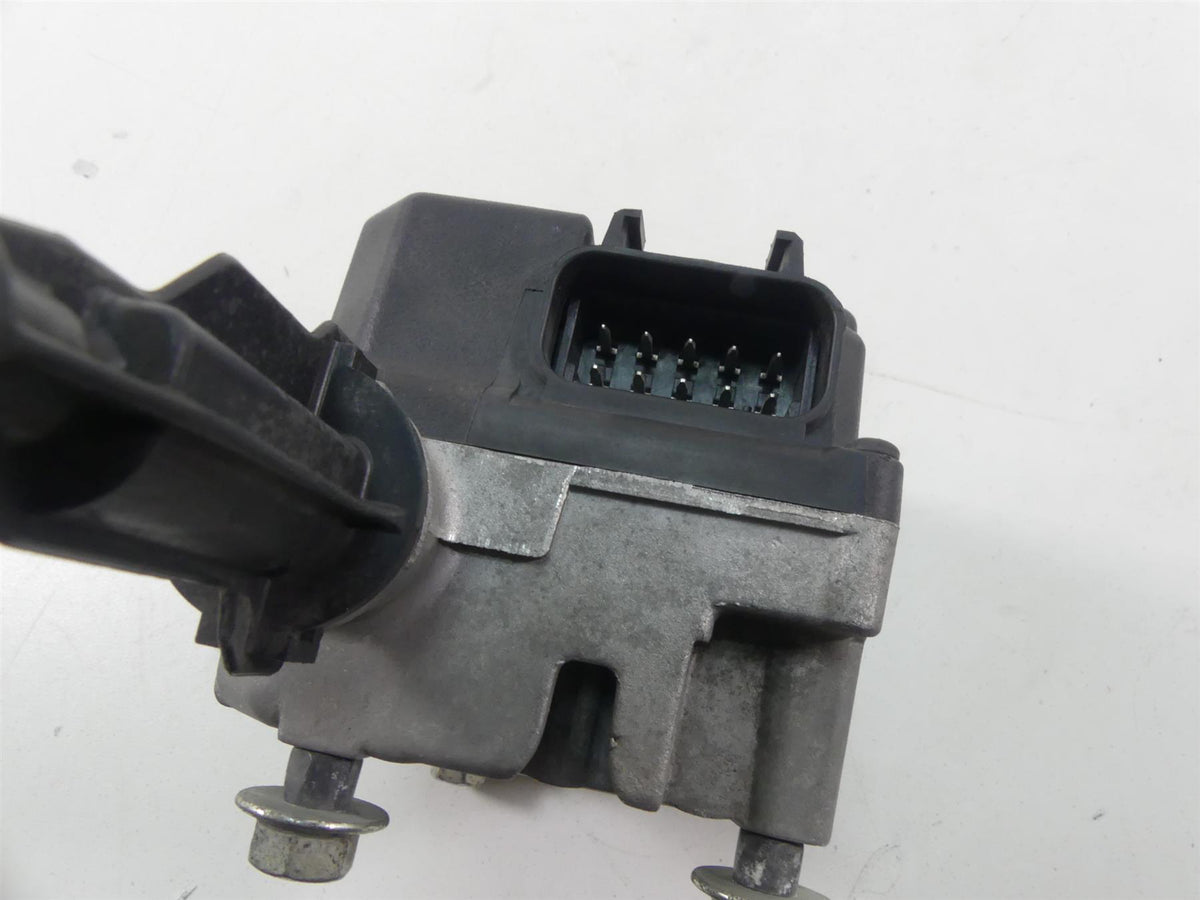 2004 Harley FLHTC SE CVO Electra Glide Cruise Control Module 70955-04 {{ shop.shopifyCountryName }} - Mototech271