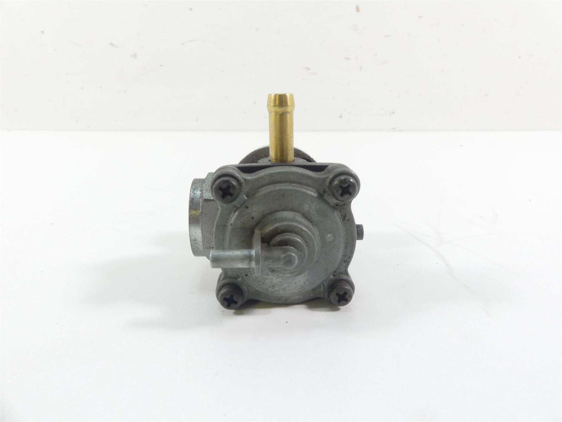 1999 Harley Dyna FXDL Low Rider Fuel Gas Petrol Valve Petcock 61338-94D {{ shop.shopifyCountryName }} - Mototech271