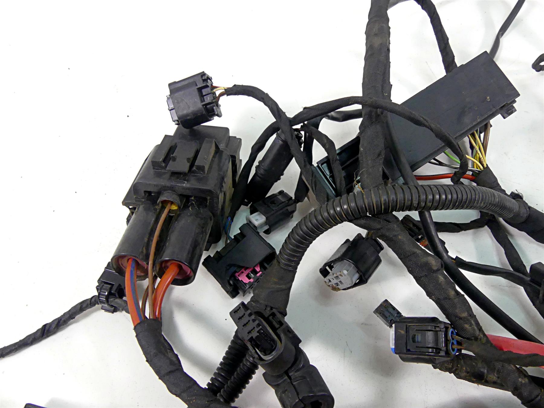 2016 BMW R1200GS Adv K51 Main & Engine Wiring Harness 61118562116 12518544470 {{ shop.shopifyCountryName }} - Mototech271
