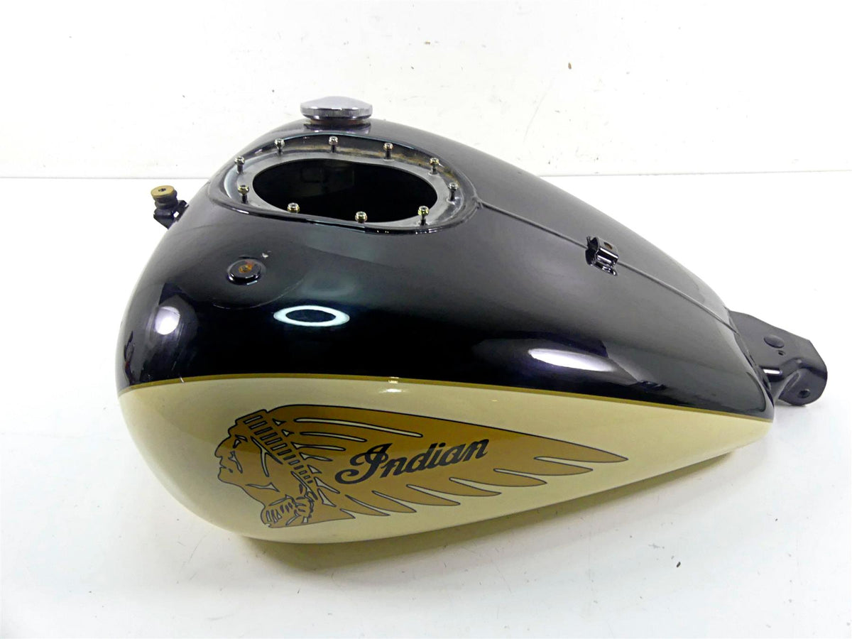 2019 Indian Chieftain Classic Fuel Gas Petrol Tank - Dented 1021997 {{ shop.shopifyCountryName }} - Mototech271