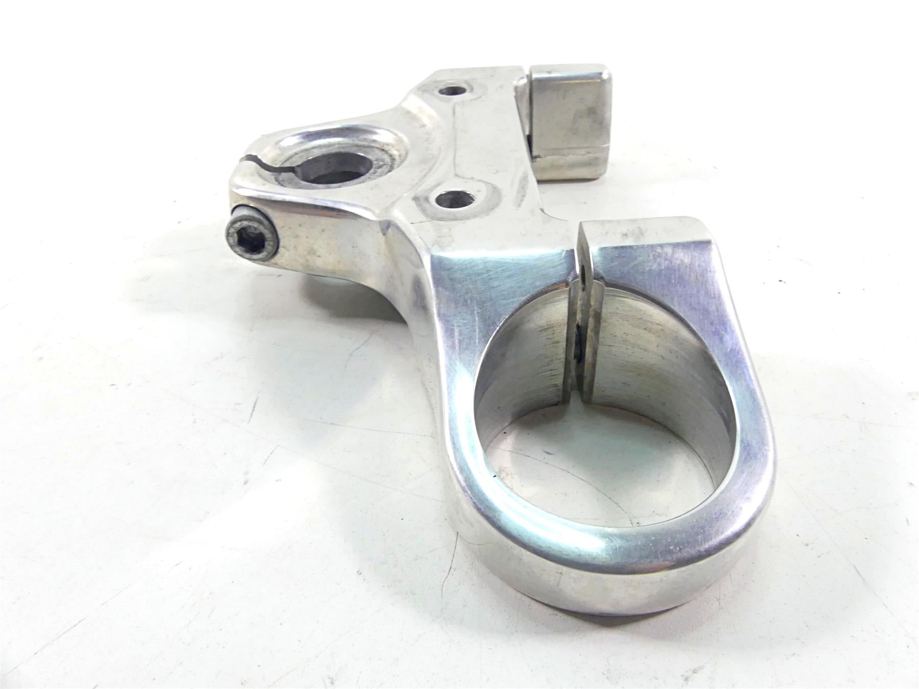 2015 Harley VRSCF Muscle V-Rod Upper Triple Tree Steering Clamp 46891-09C {{ shop.shopifyCountryName }} - Mototech271