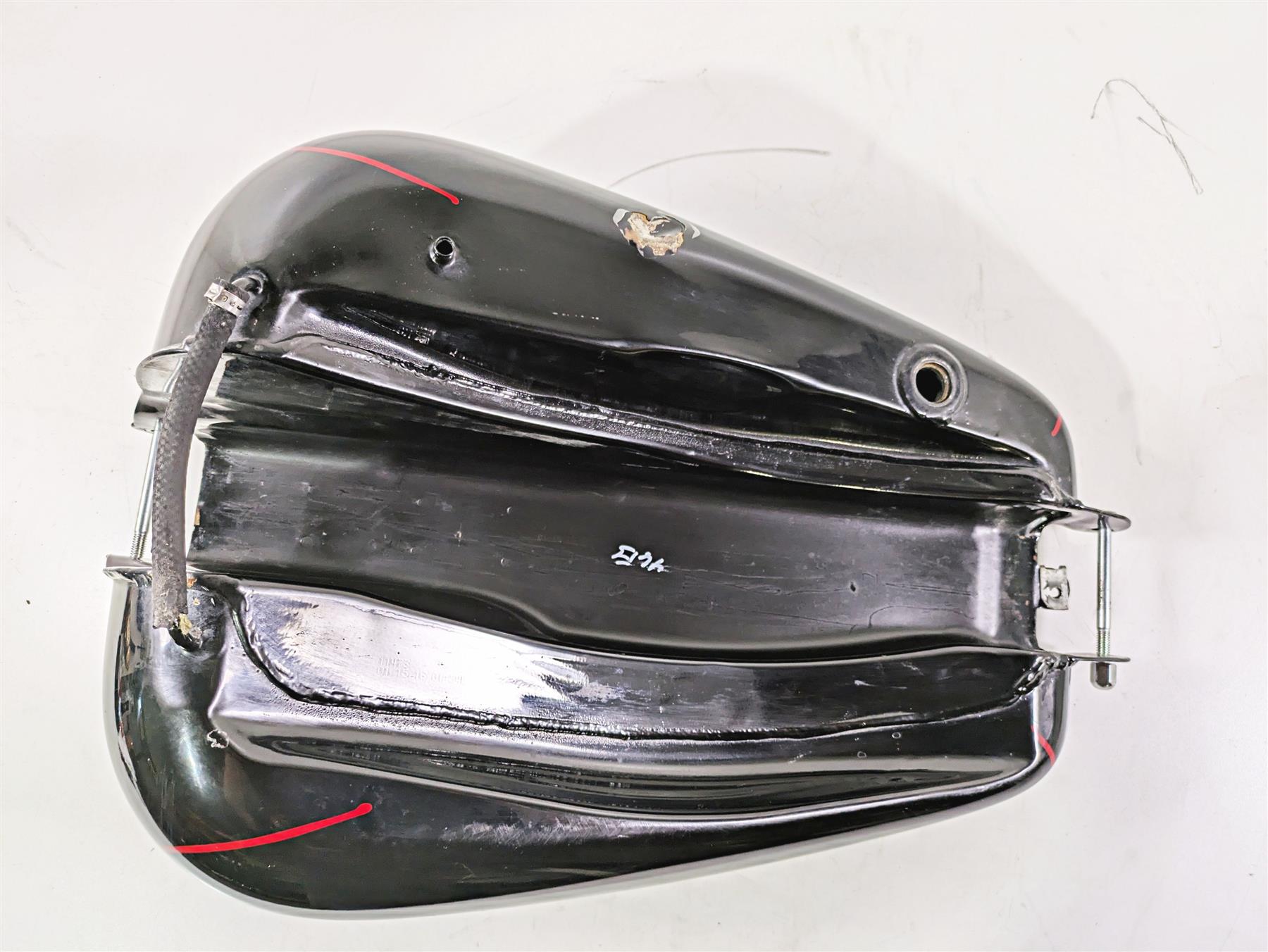 2016 Harley FXDL Dyna Low Rider Fuel Gas Petrol Tank Reservoir