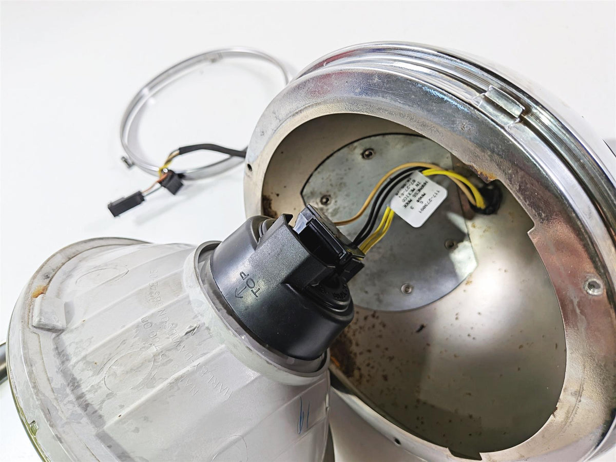 2005 Harley Softail FLSTFSE CVO Fat Boy Headlight Lamp & Chrome Bucket 67903-00A-Mototech271