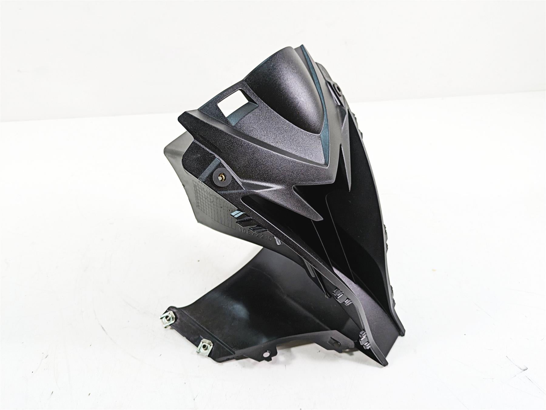 2015 BMW S1000RR K46 Front Center Air Duct Cover 46638540845 46638546438 {{ shop.shopifyCountryName }} - Mototech271