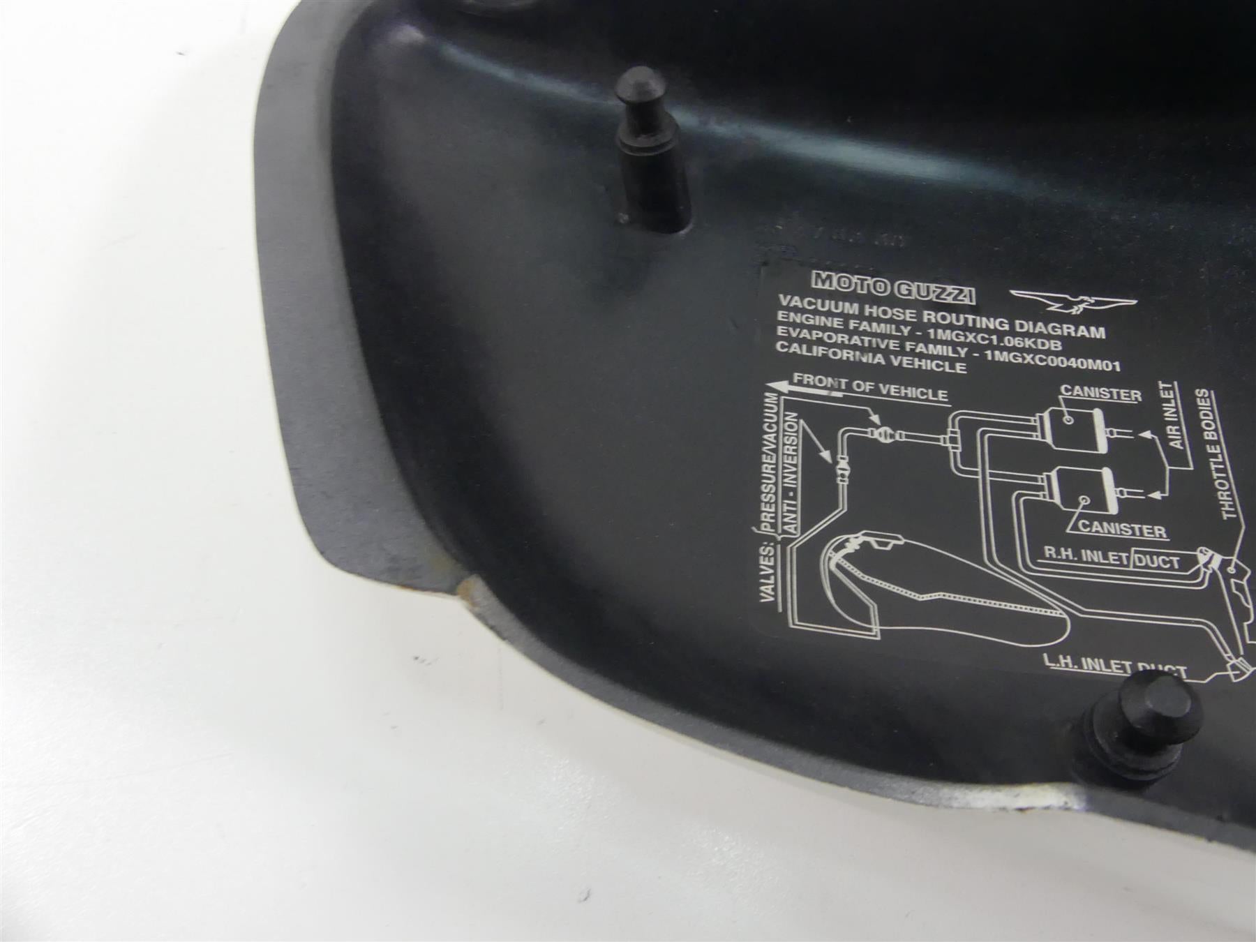 2001 Moto Guzzi California Sp 1100 Left Side Cover Fairing Cowl GU03476330 {{ shop.shopifyCountryName }} - Mototech271