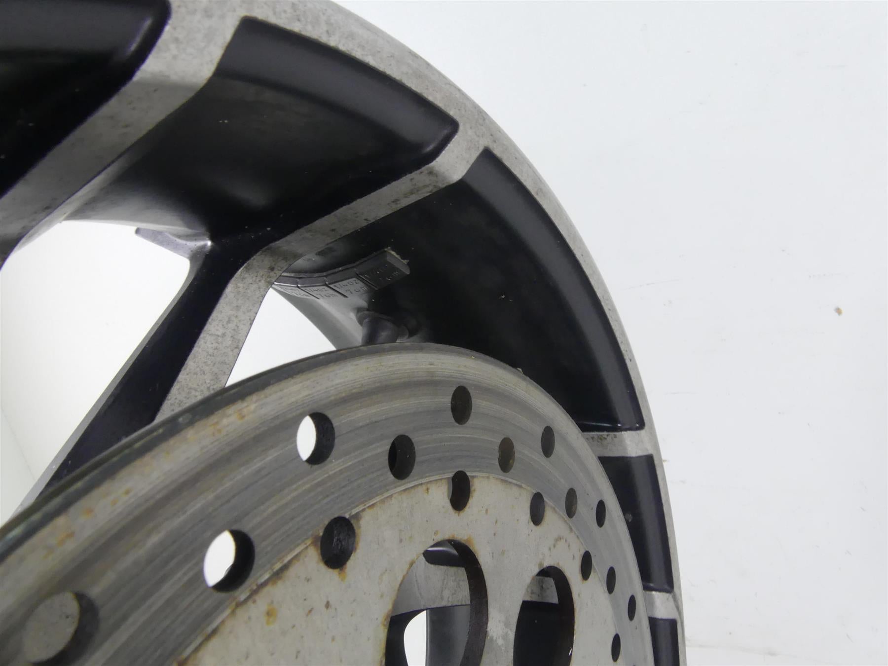 2019 Harley Softail FLSB Sport Glide Rear Wheel Rim 10 Spoke 16x5 40900467 {{ shop.shopifyCountryName }} - Mototech271