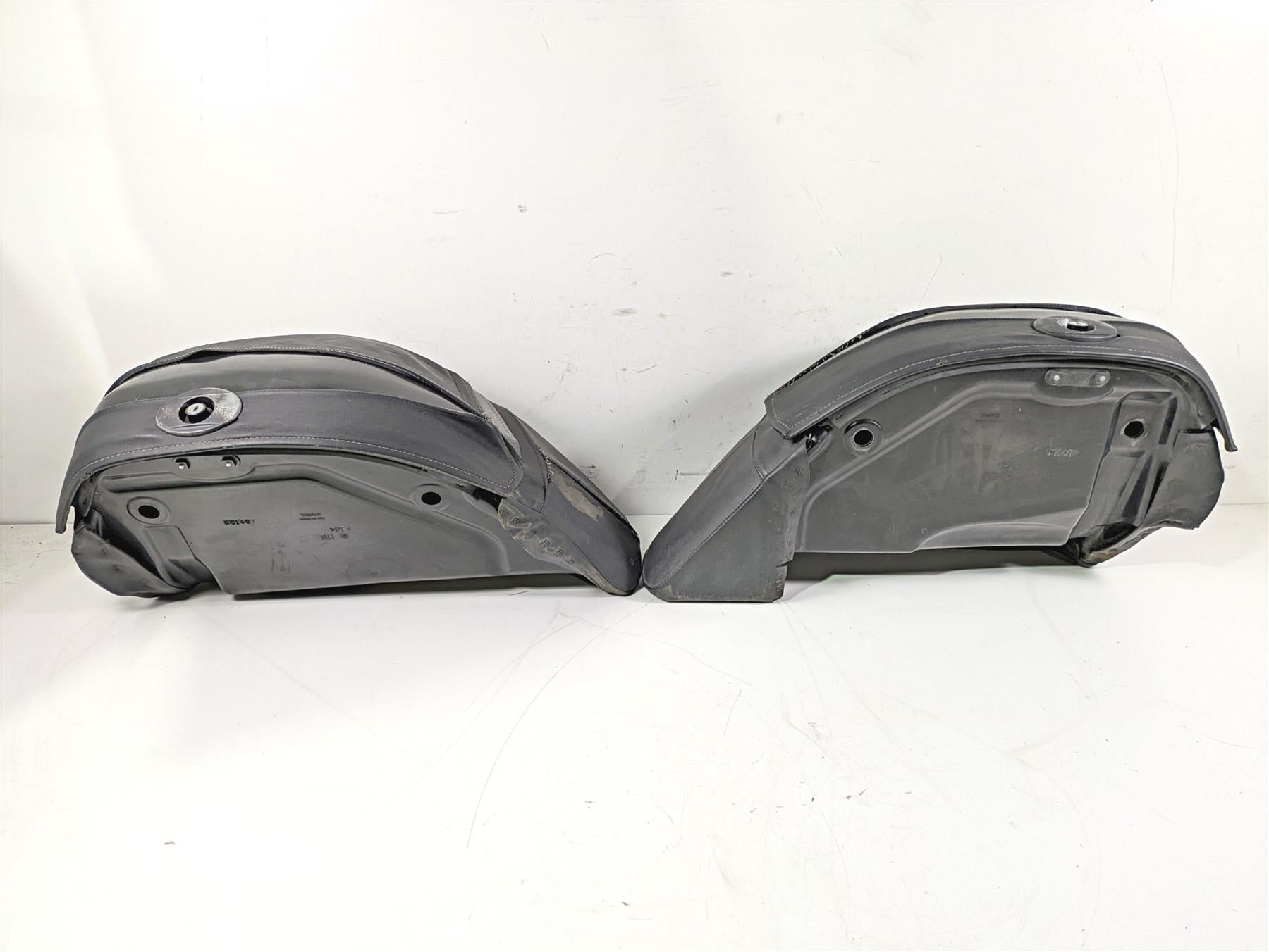 2008 Yamaha XVS1300 V-Star Tourer Saddlebag Set 5S6-F8440-00-00 5S6-F8430-00-00 {{ shop.shopifyCountryName }} - Mototech271
