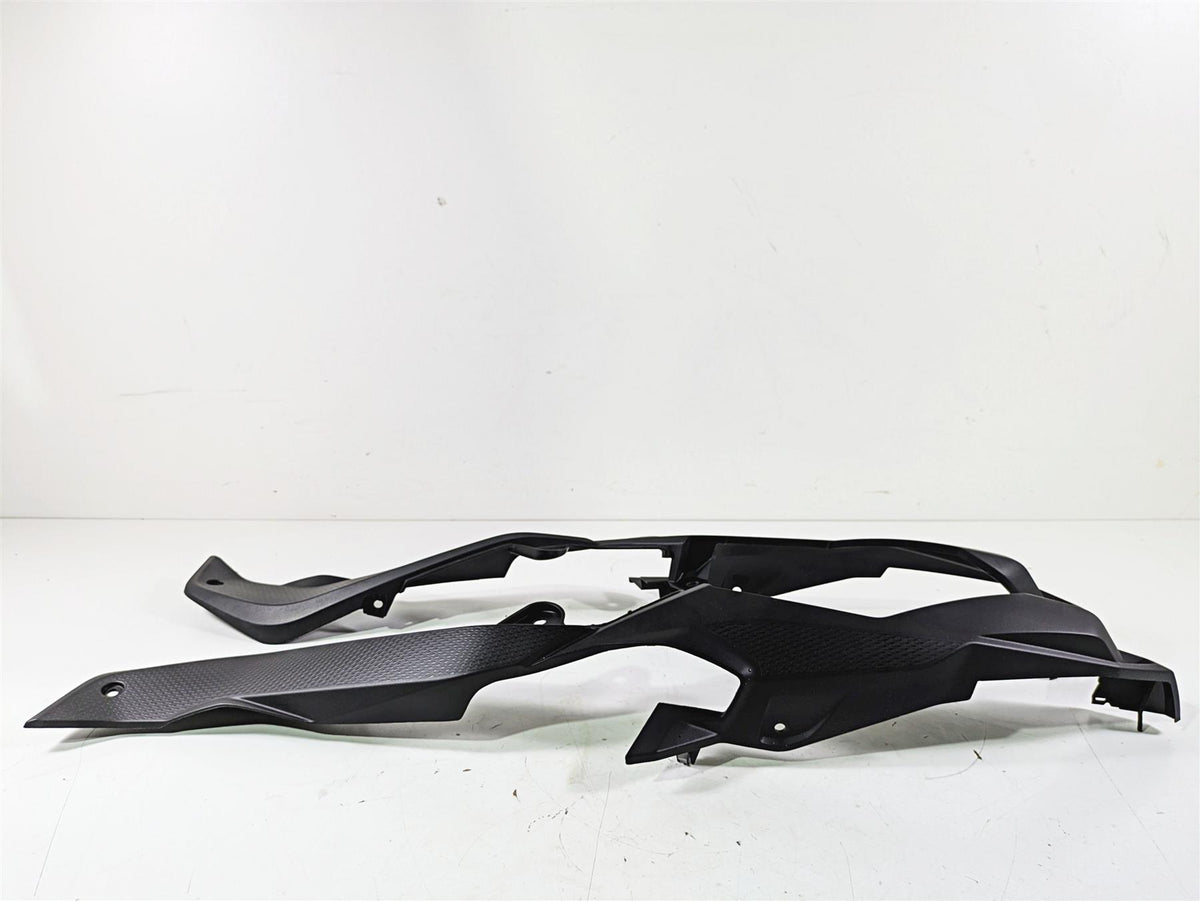 2019 BMW S1000XR K49 Left Right Tail Under Seat Fairing Cover Set 46627717028 {{ shop.shopifyCountryName }} - Mototech271