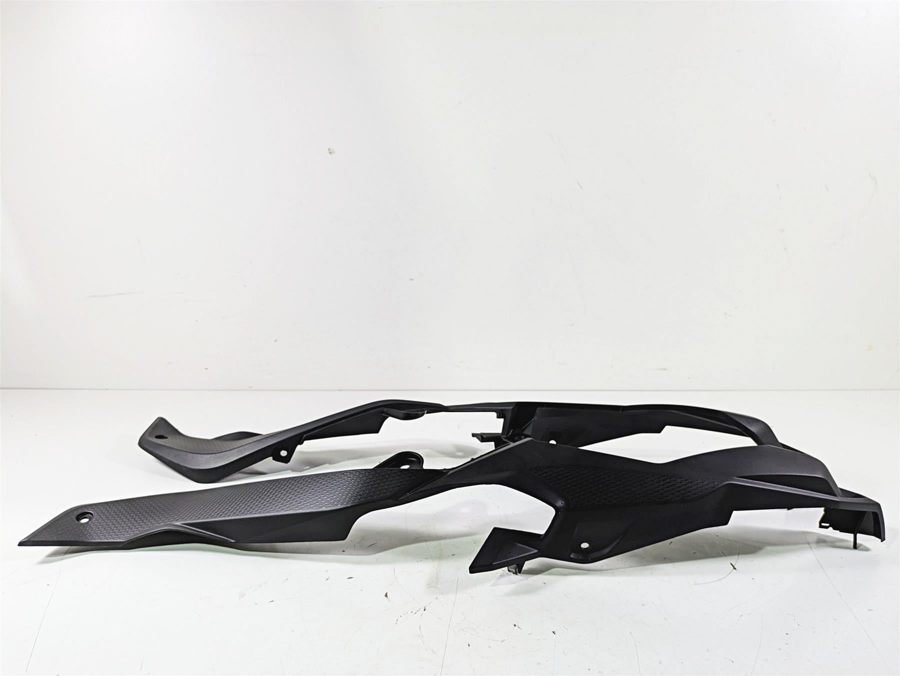 2019 BMW S1000XR K49 Left Right Tail Under Seat Fairing Cover Set 46627717028 {{ shop.shopifyCountryName }} - Mototech271