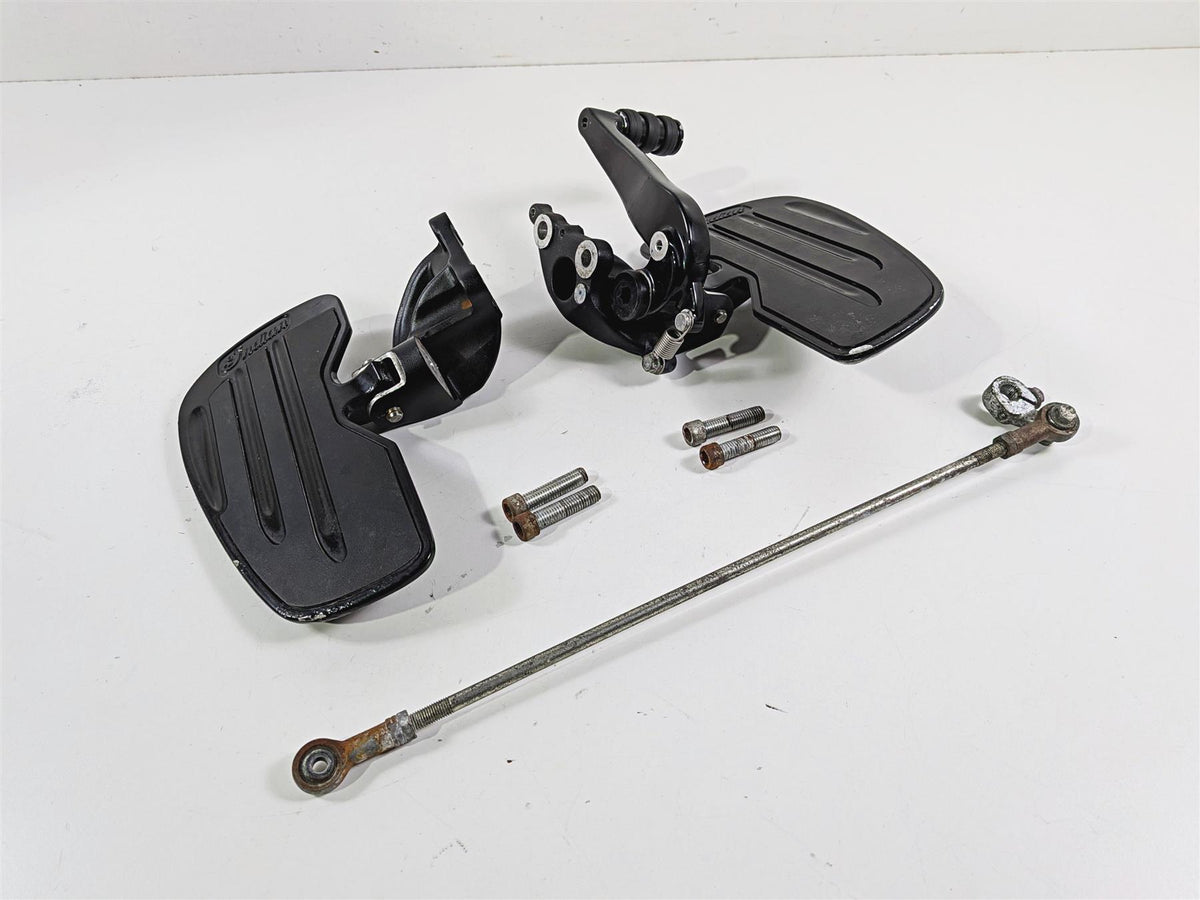2021 Indian Scout 1200 Front Left Right Floor Board & Brake Pedal 5138883 {{ shop.shopifyCountryName }} - Mototech271
