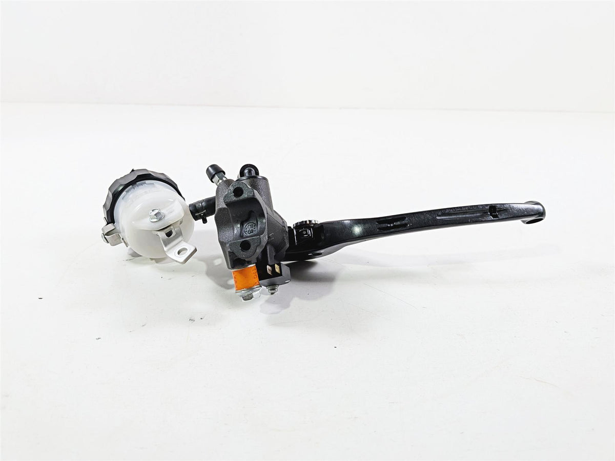 2024 Suzuki GSXR 600 Front Radial Brake Master Cylinder Nissin 11/16 59600-47H00 {{ shop.shopifyCountryName }} - Mototech271