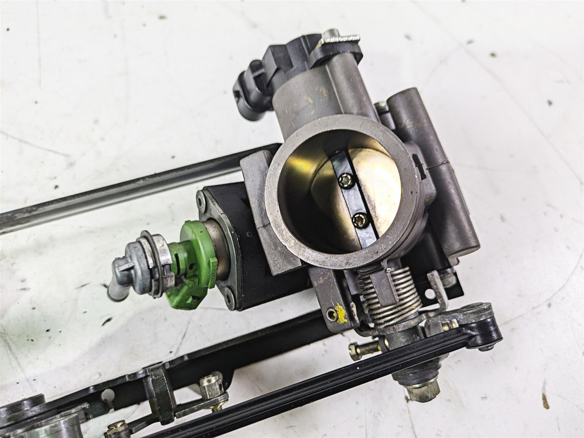 1998 Moto Guzzi California 1100 EV Throttle Body Fuel Injectors GU30112571 {{ shop.shopifyCountryName }} - Mototech271