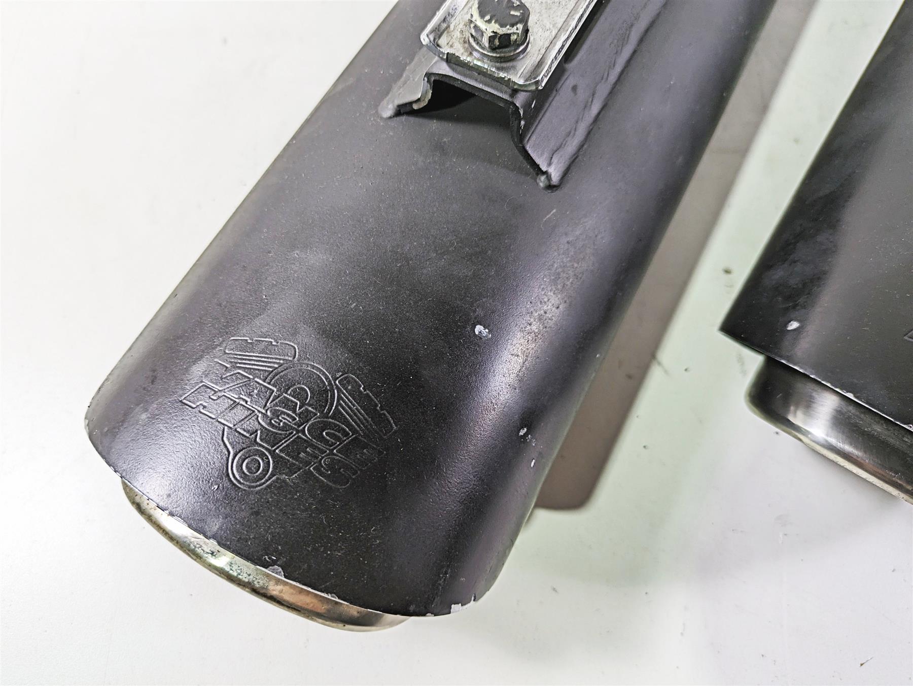 2008 Harley Touring FLHTCU E-Glide 105TH Vance Hines Oval Slash Muffler 16727 {{ shop.shopifyCountryName }} - Mototech271