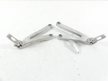 Load image into Gallery viewer, 2021 Honda CBR600RR Rear Passenger Pillion Footpeg Foot Peg Set 50750-MFJ-D00 | Mototech271
