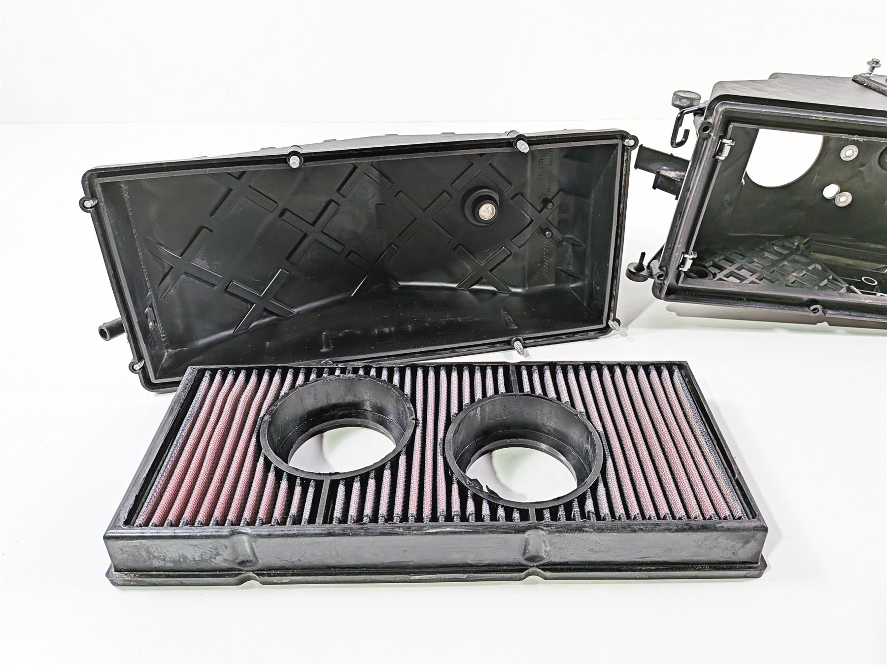 2005 KTM 950 LC8 Adventure Air Cleaner Filter Breather Box 60006002000 {{ shop.shopifyCountryName }} - Mototech271