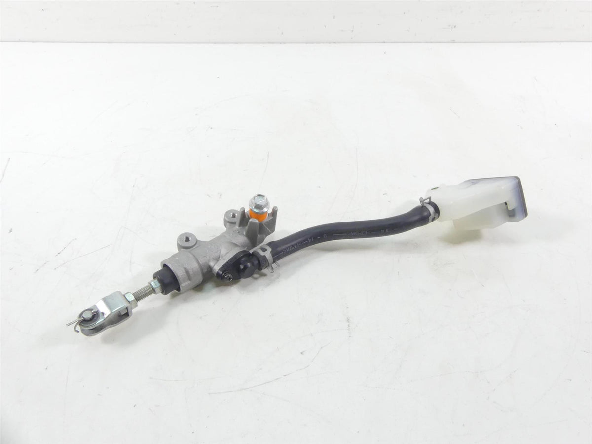 2020 Suzuki GSX1300 R Hayabusa Rear Brake Master Cylinder 1/2" 69600-15H00 {{ shop.shopifyCountryName }} - Mototech271