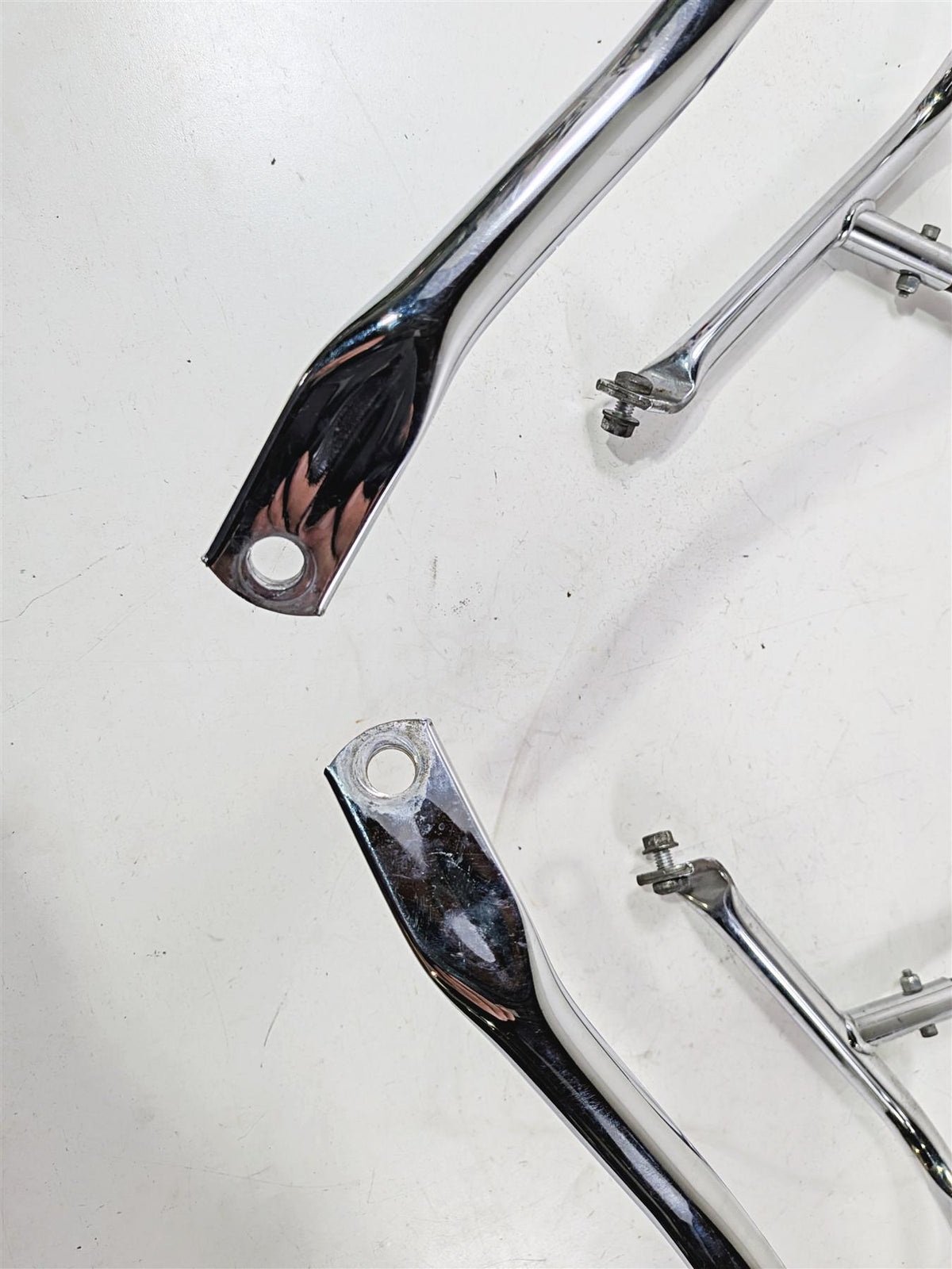 2015 Harley Touring FLTRUSE CVO Road Glide Saddlebag Rail Crash Guards 90202539-Mototech271