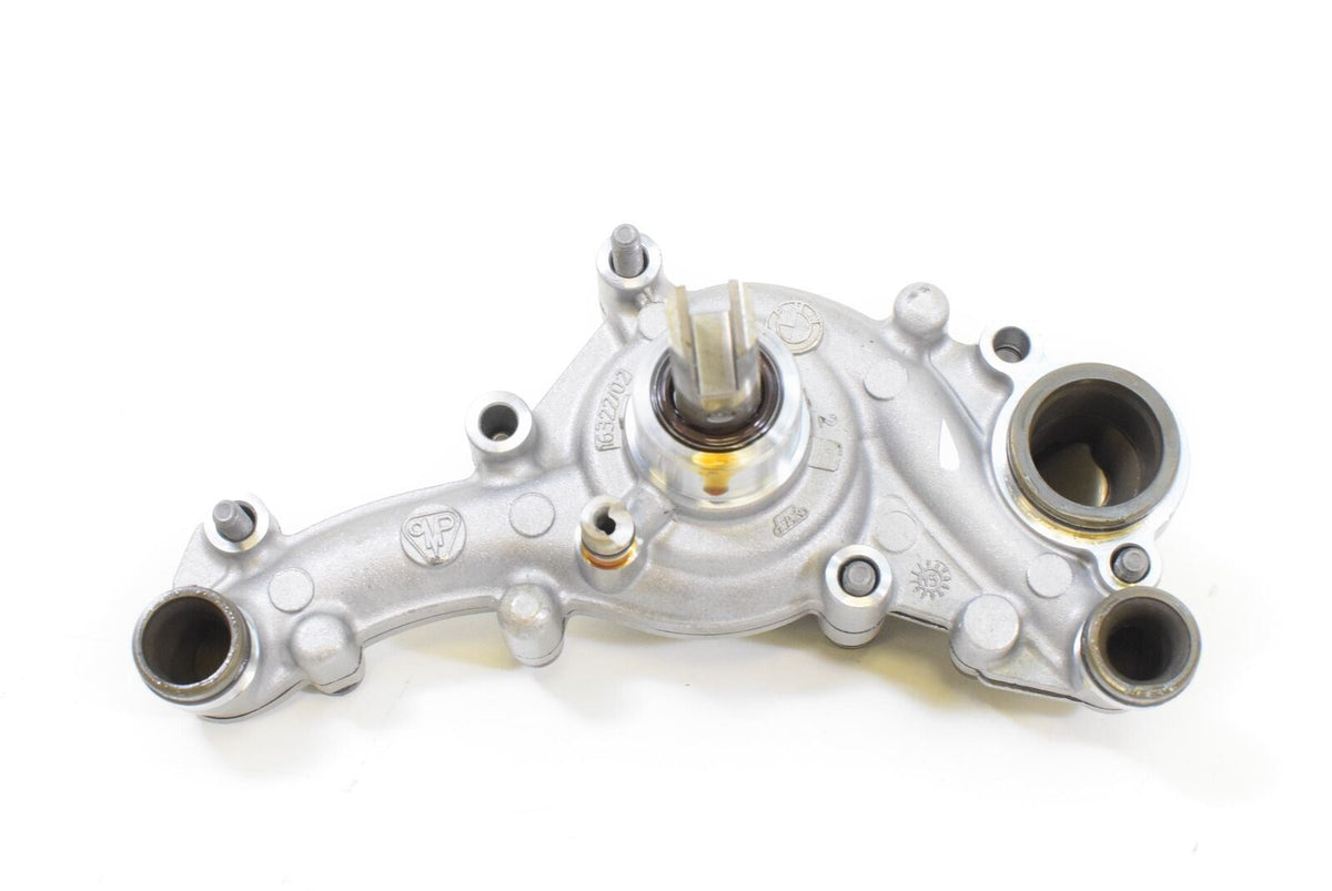 2016 BMW R1200R R1200 R K53 Water Pump Waterpump 11518529879 {{ shop.shopifyCountryName }} - Mototech271
