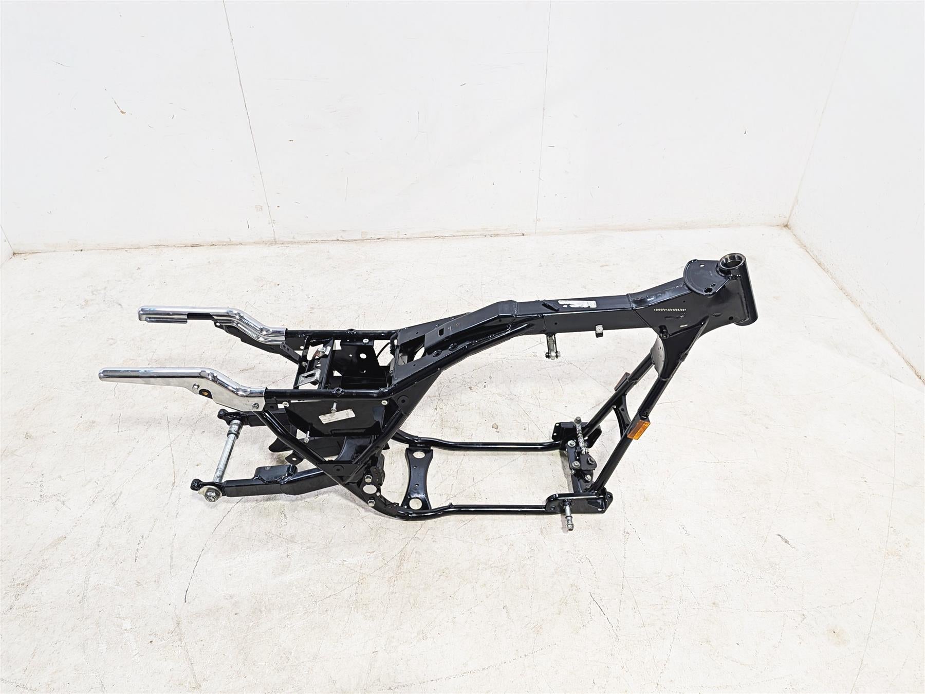 2004 Harley Touring FLTRI Road Glide Straight Frame Chassis & Swingarm with Clean Iowa Title T47900-02A-Mototech271