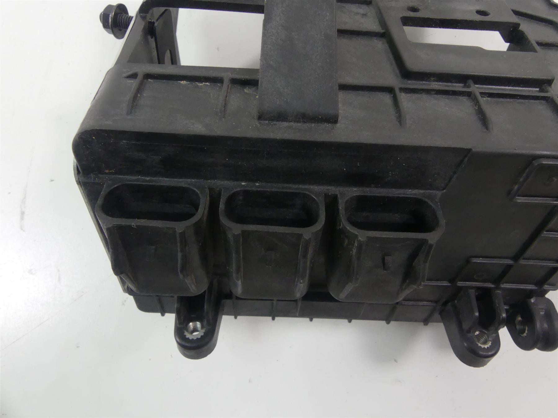 2022 Indian FTR1200 S Battery Tray Box Carrier Holder Stay 5269894 5268451 {{ shop.shopifyCountryName }} - Mototech271