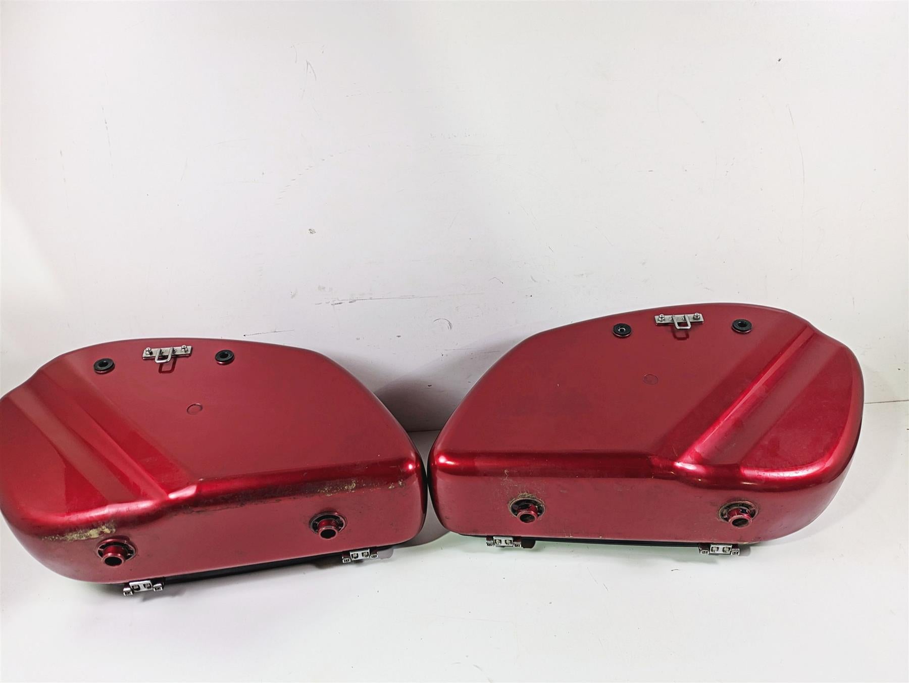 2008 Kawasaki VN1600 Vulcan Nomad Saddlebag Saddle Bag Set 14041-1130-17K {{ shop.shopifyCountryName }} - Mototech271