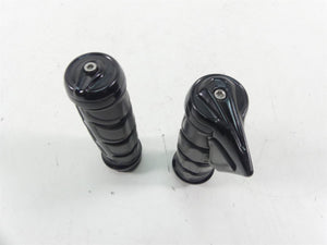2019 Harley Softail FXBB Street Bob Kuryakyn Kinetic Grip Set Gloss Black 6353