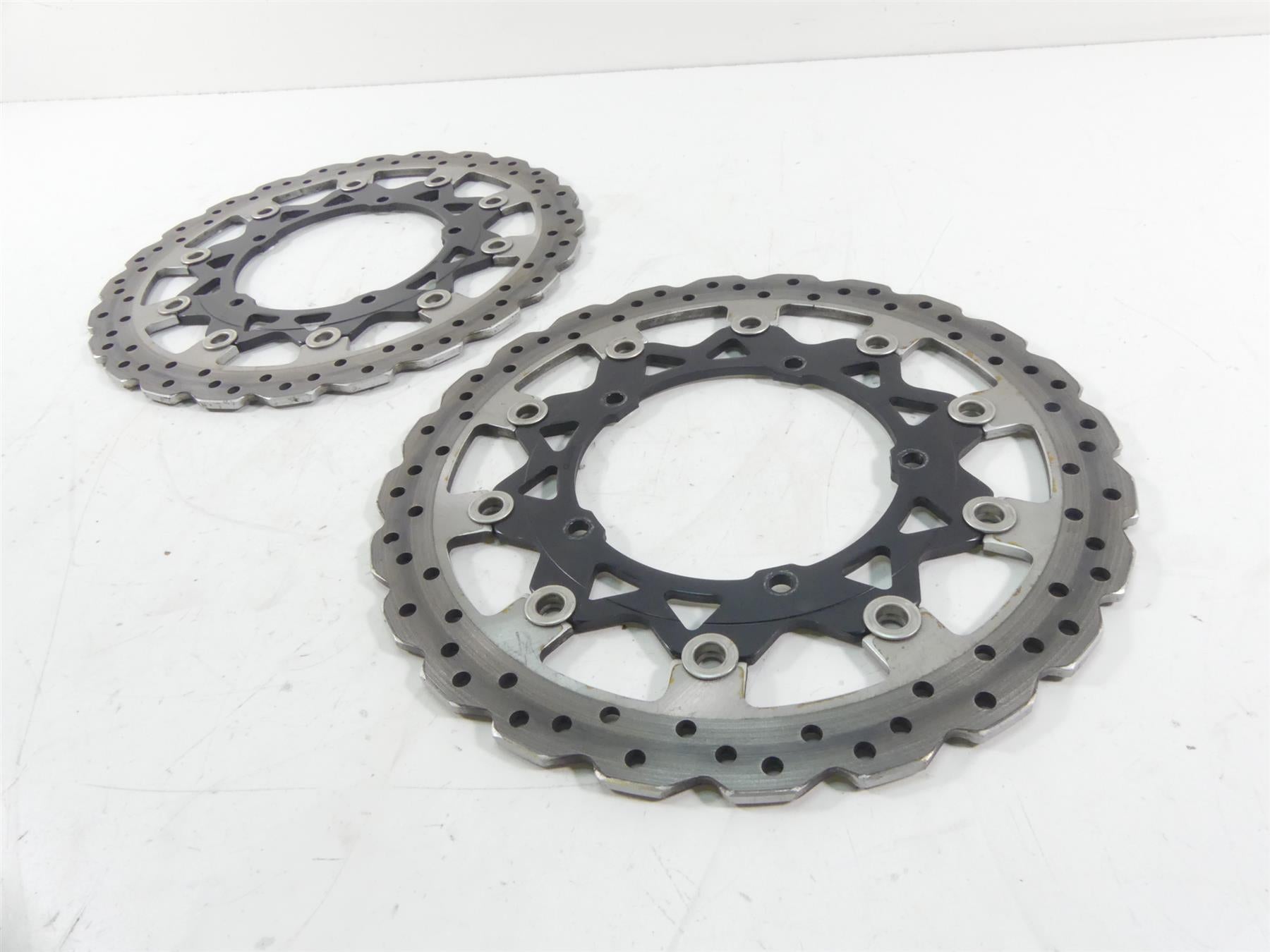 2013 Yamaha VMX17 V-Max 1700 Front Brake Disc Rotor Set 2S3-2581T-00-00 {{ shop.shopifyCountryName }} - Mototech271