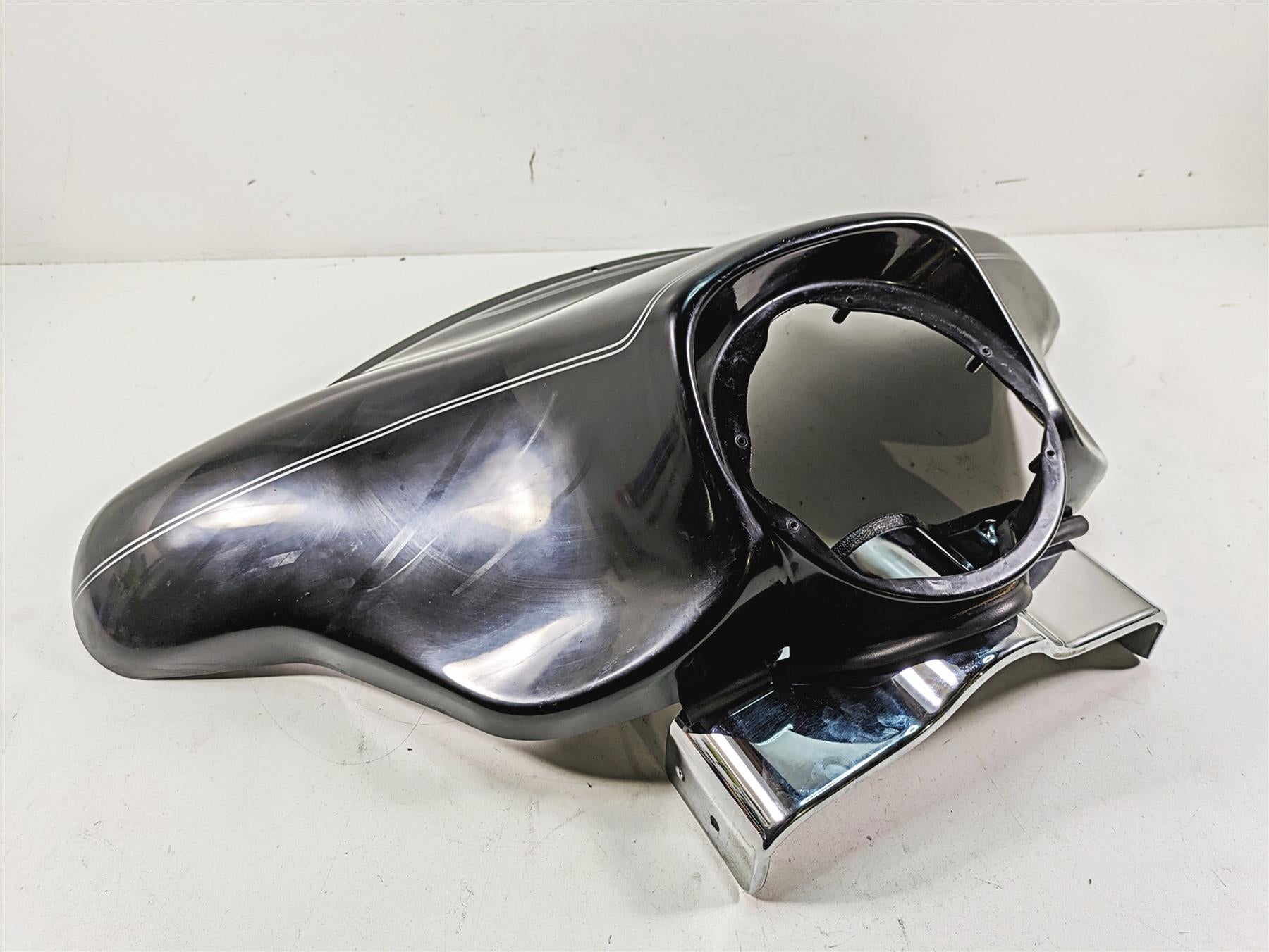 2006 Harley Touring FLHTCUI Electra Glide Front Vivid Bck Outer Fairing 58236-96 {{ shop.shopifyCountryName }} - Mototech271