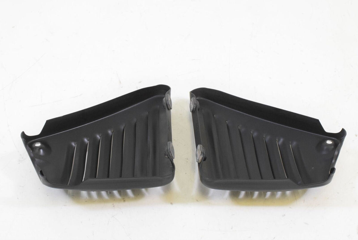 2006 Harley VRSCD Night V-Rod Neck Cover Fairing Set 66155-03BEO 66156-03BEO {{ shop.shopifyCountryName }} - Mototech271