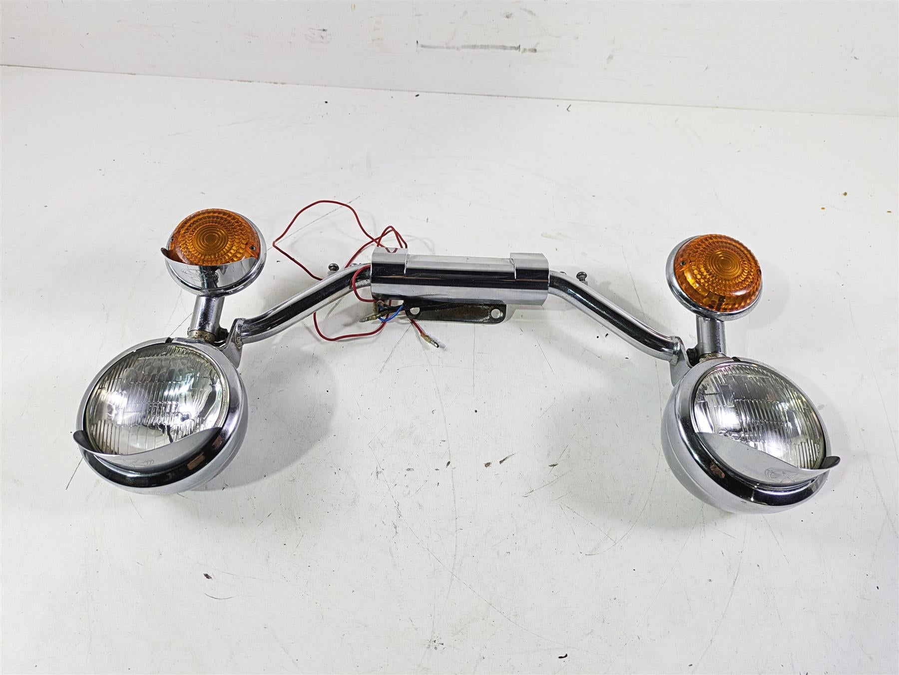 2004 Yamaha XVZ1300 Royal Star Front Blinker Turn Signal Spot Light Set {{ shop.shopifyCountryName }} - Mototech271