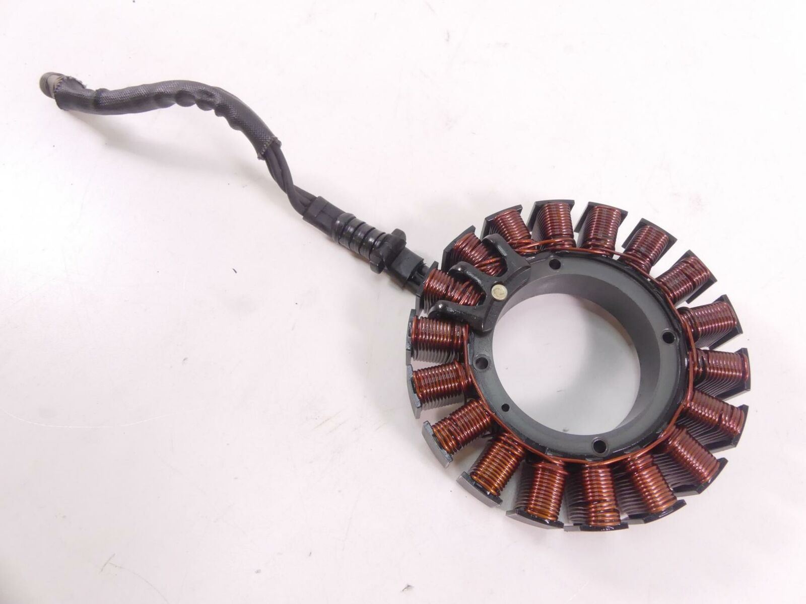 2009 Harley Touring FLHTCU Electra Glide Stator Generator Magneto 29987-06D {{ shop.shopifyCountryName }} - Mototech271