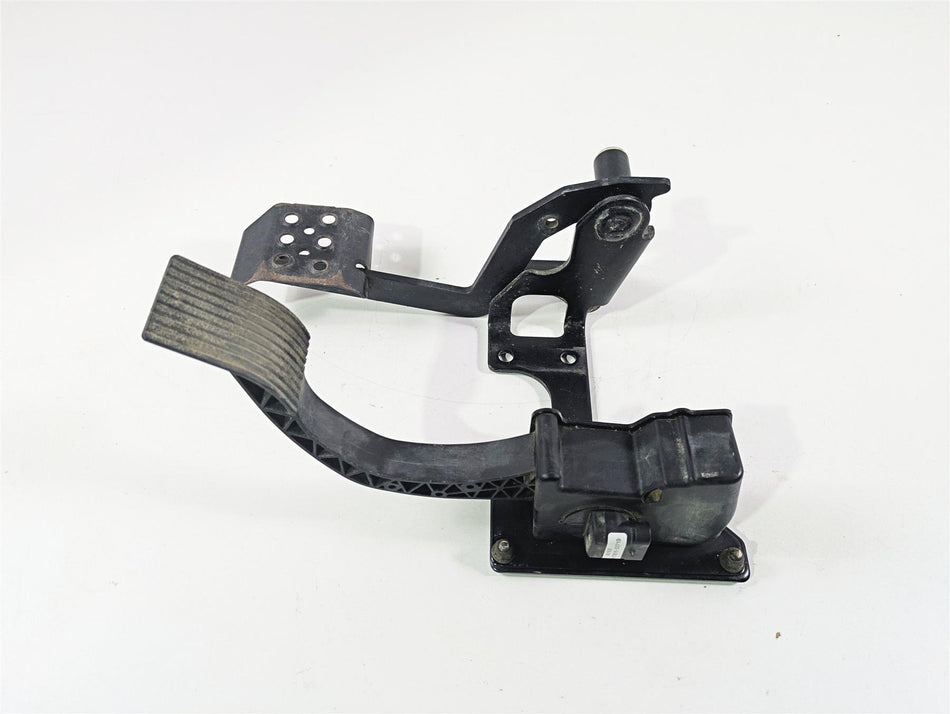 2018 Polaris RZR XP 1000 Trail Rock Brake & Accelerate Pedal Set 4014042 {{ shop.shopifyCountryName }} - Mototech271