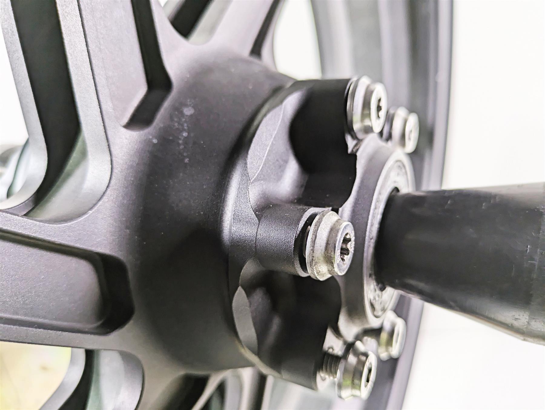 2016 BMW S1000RR K46 HP4 Front Wheel Rim 17x3.5 Forged -DENT 36318548892 {{ shop.shopifyCountryName }} - Mototech271