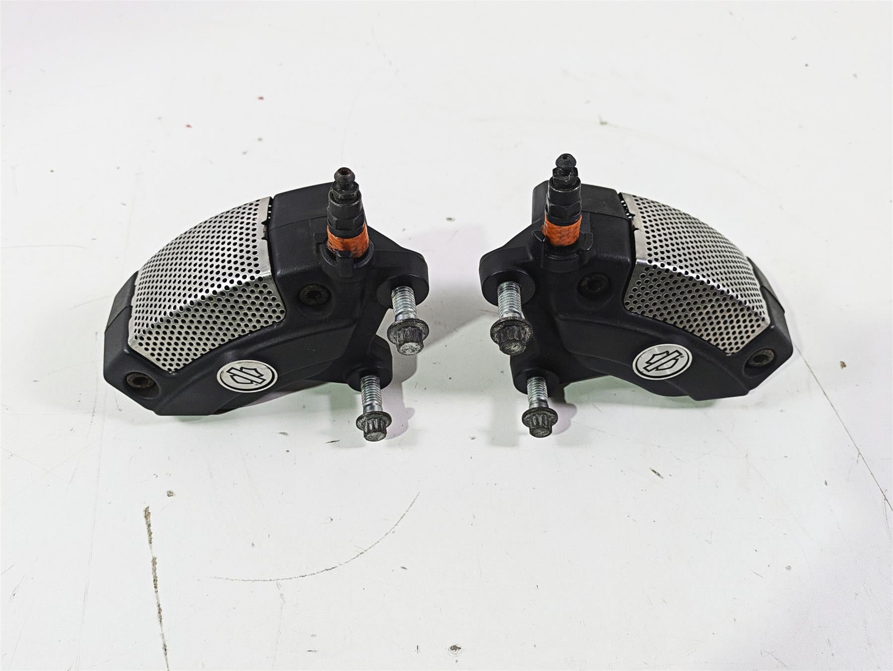 2008 Harley Touring FLHTP Electra Glide Brembo Front Brake Caliper Set 43027-08 | Mototech271