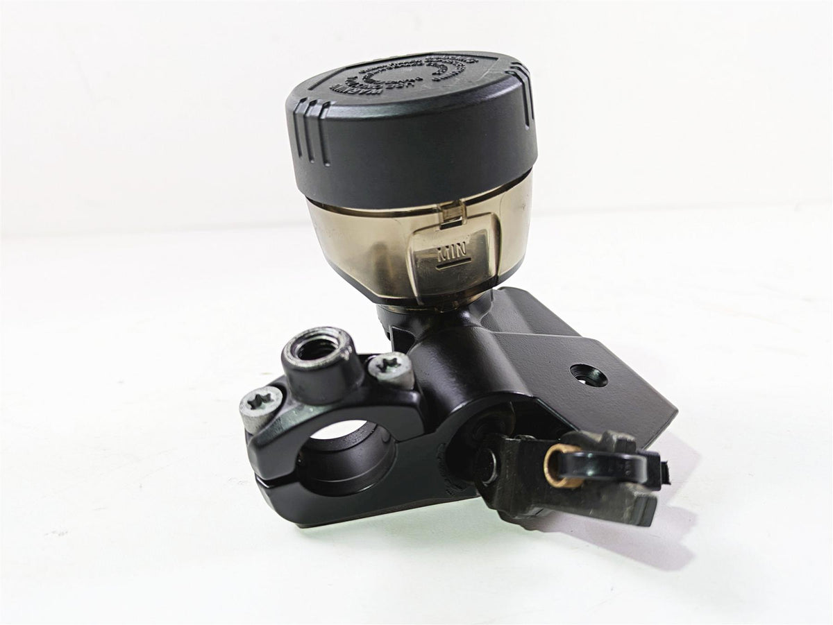 2017 BMW F800GS Adv K75 Front Brake Master Cylinder 32728530045 {{ shop.shopifyCountryName }} - Mototech271